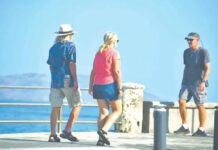 As digital nomads move in, retirees are pushed out of Mexico