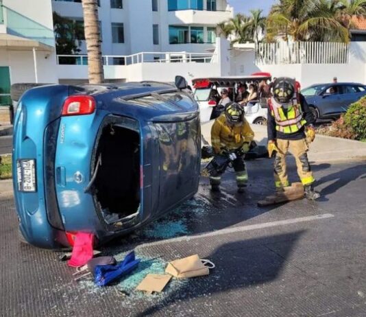 Woman Injured in Serious Rollover on the Mazatlán Boardwalk