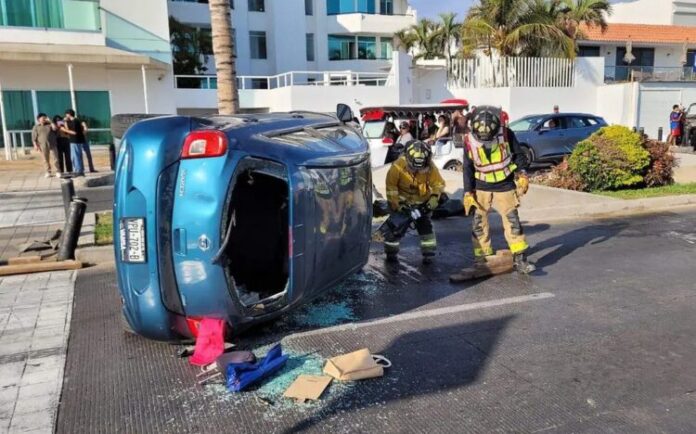 accident malecon mazatlan