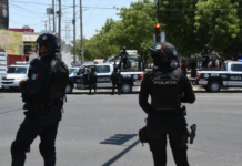 Who wants to be a police officer in Sinaloa?