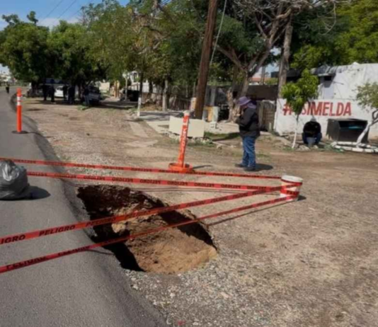 Hurricane Genevieve leaves sinkhole, fallen trees, and neighborhoods without water in Culiacán