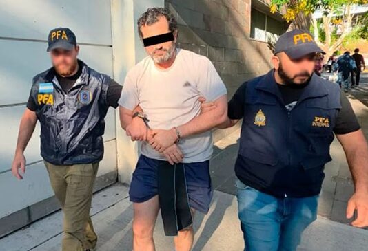 Key Naval Officer Extradited to Mexico Following Arrest in Argentina