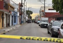 Two Men Gunned Down in Broad Daylight in Downtown Mazatlán